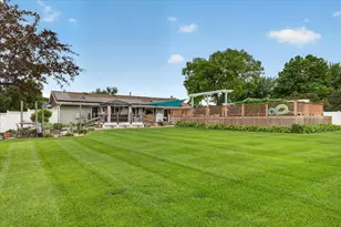 864 Campton Dr, Rockford, IL 61102 - Photo 54