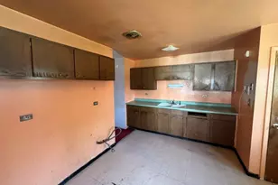16239 Damen Ave, Markham, IL 60428 - Photo 4