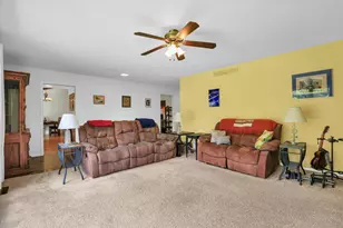 1116 Newbury Rd, Champaign, IL 61821 - Photo 8