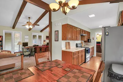 1116 Newbury Road, Champaign, IL 61821 - Photo 4