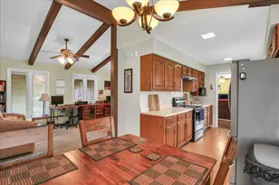 1116 Newbury Rd, Champaign, IL 61821 - Photo 4