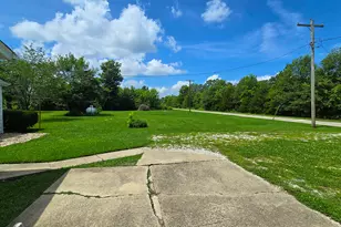 2769 Old 51 Rd, Sandoval, IL 62882 - Photo 16