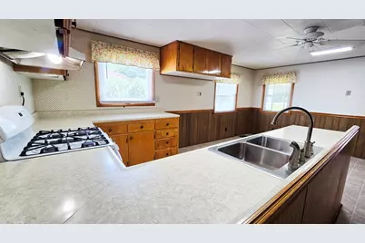 2769 Old 51 Road, Sandoval, IL 62882 - Photo 26