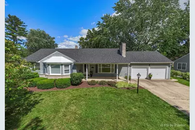 316 S Elmwood Drive, Aurora, IL 60506 - Photo 2