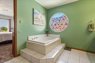 1161 Scarlet Oak Cir, Aurora, IL 60506 - Photo 24