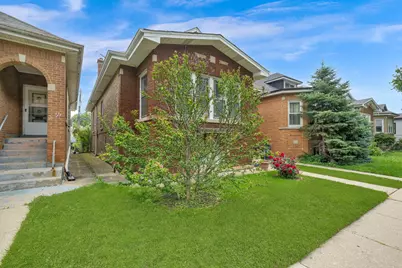 3131 N Major Avenue, Chicago, IL 60634 - Photo 2