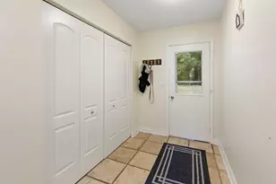 9513 Ballard Rd, Crystal Lake, IL 60014 - Photo 30
