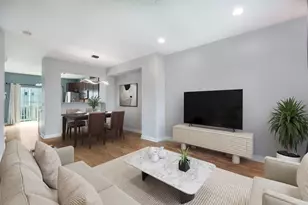 1254 Evergreen Ave, Des Plaines, IL 60016 - Photo 4