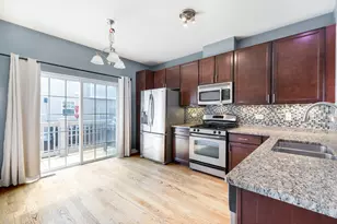 1254 Evergreen Ave, Des Plaines, IL 60016 - Photo 2