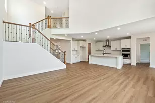 6285 Lee Ct, Lisle, IL 60532 - Photo 16