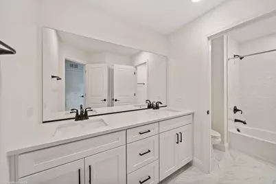 6285 Lee Court, Lisle, IL 60532 - Photo 20