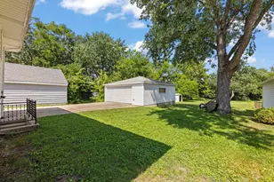 4401 Florence Ave, Downers Grove, IL 60515 - Photo 26