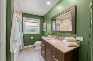 4401 Florence Ave, Downers Grove, IL 60515 - Photo 18