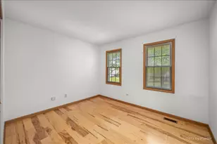 221 Foxmoor Rd, Fox River Grove, IL 60021 - Photo 22