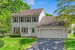 221 Foxmoor Rd, Fox River Grove, IL 60021 - Photo 1