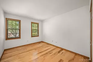 221 Foxmoor Rd, Fox River Grove, IL 60021 - Photo 20