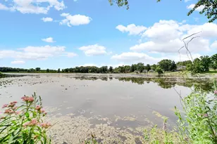 42034 N East Rd, Antioch, IL 60002 - Photo 2