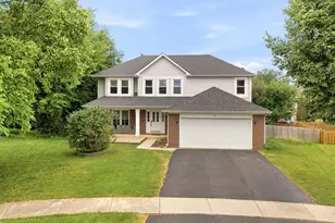 10 Timber Mill Ct, Bolingbrook, IL 60490 - Photo 1