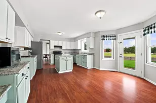 10 Timber Mill Ct, Bolingbrook, IL 60490 - Photo 16