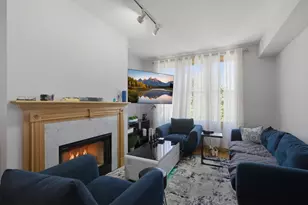 2033 W Huron St, Chicago, IL 60612 - Photo 2