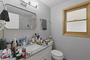2033 W Huron St, Chicago, IL 60612 - Photo 8