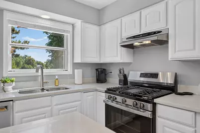 12 Foxglove Court, Bolingbrook, IL 60440 - Photo 14