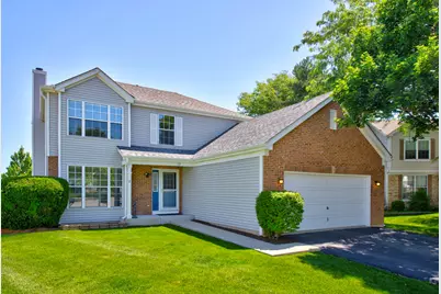 12 Foxglove Court, Bolingbrook, IL 60440 - Photo 1