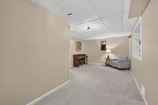 12 Foxglove Ct, Bolingbrook, IL 60440 - Photo 46