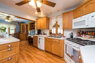 2823 27th St, Zion, IL 60099 - Photo 16