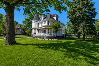 405 E Peru Street, Princeton, IL 61356 - Photo 2