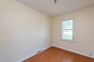 302 E Washington St, Round Lake Park, IL 60073 - Photo 16