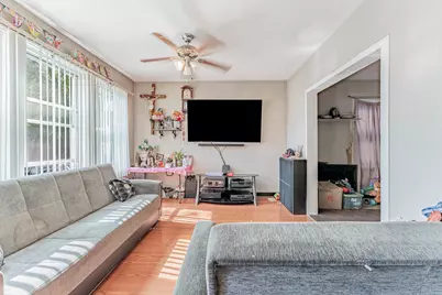 4950 S Marshfield Avenue, Chicago, IL 60609 - Photo 2