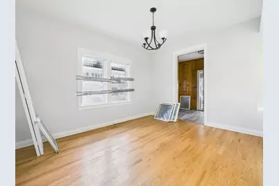 7826 S Paxton Avenue, Chicago, IL 60649 - Photo 12