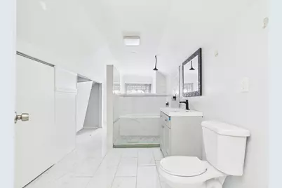 7826 S Paxton Avenue, Chicago, IL 60649 - Photo 18