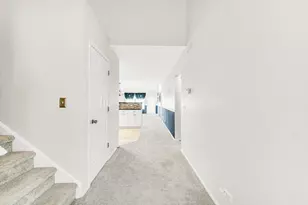 1257 Oakleaf Ct, Aurora, IL 60506 - Photo 4