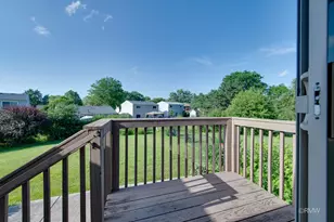 834 Edenwood Dr, Roselle, IL 60172 - Photo 32