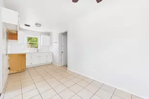 3244 S 53rd Ct, Cicero, IL 60804 - Photo 6