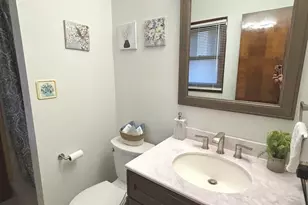 18624 Wentworth Ave, Lansing, IL 60438 - Photo 12
