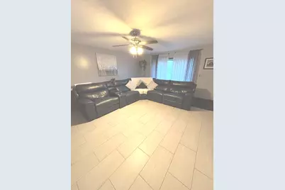 18624 Wentworth Avenue, Lansing, IL 60438 - Photo 6