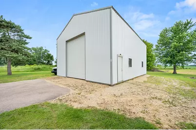 32303 West Street, Kirkland, IL 60146 - Photo 8