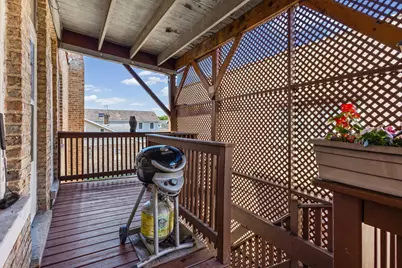 5148 N Monitor Avenue #303, Chicago, IL 60630 - Photo 10