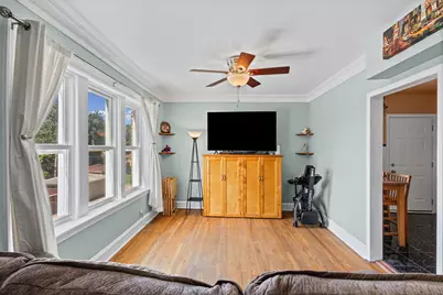 5148 N Monitor Avenue #303, Chicago, IL 60630 - Photo 4
