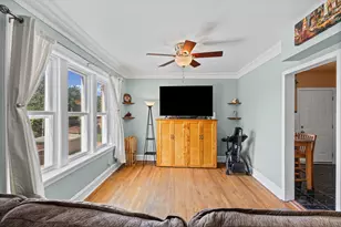 5148 N Monitor Ave, Chicago, IL 60630 - Photo 4