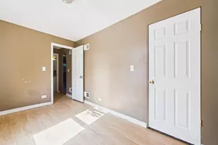 316 W 107th St, Chicago, IL 60628 - Photo 18