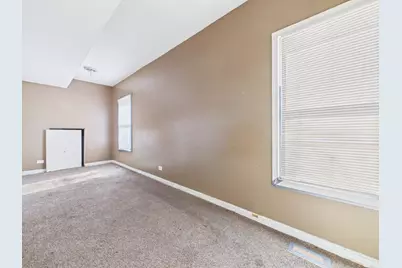316 W 107th Street, Chicago, IL 60628 - Photo 8