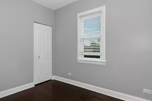 5441 S Hunt Ave, Summit, IL 60501 - Photo 8