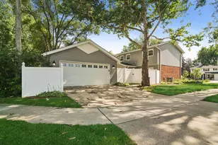 1319 N Columbine Dr, Mount Prospect, IL 60056 - Photo 28