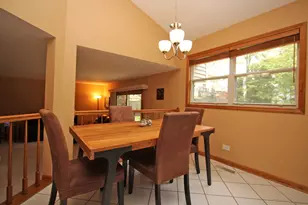 464 Farm Bridge Rd, Lake Zurich, IL 60047 - Photo 14