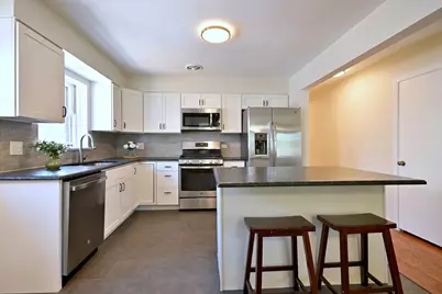 319 Dodge Avenue, Evanston, IL 60202 - Photo 8