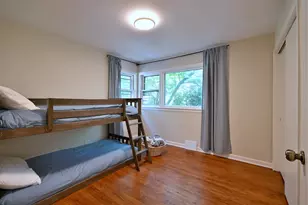 319 Dodge Ave, Evanston, IL 60202 - Photo 10